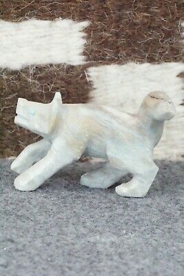 Wolf Zuni Fetish Carving - Derrick Kaamasee