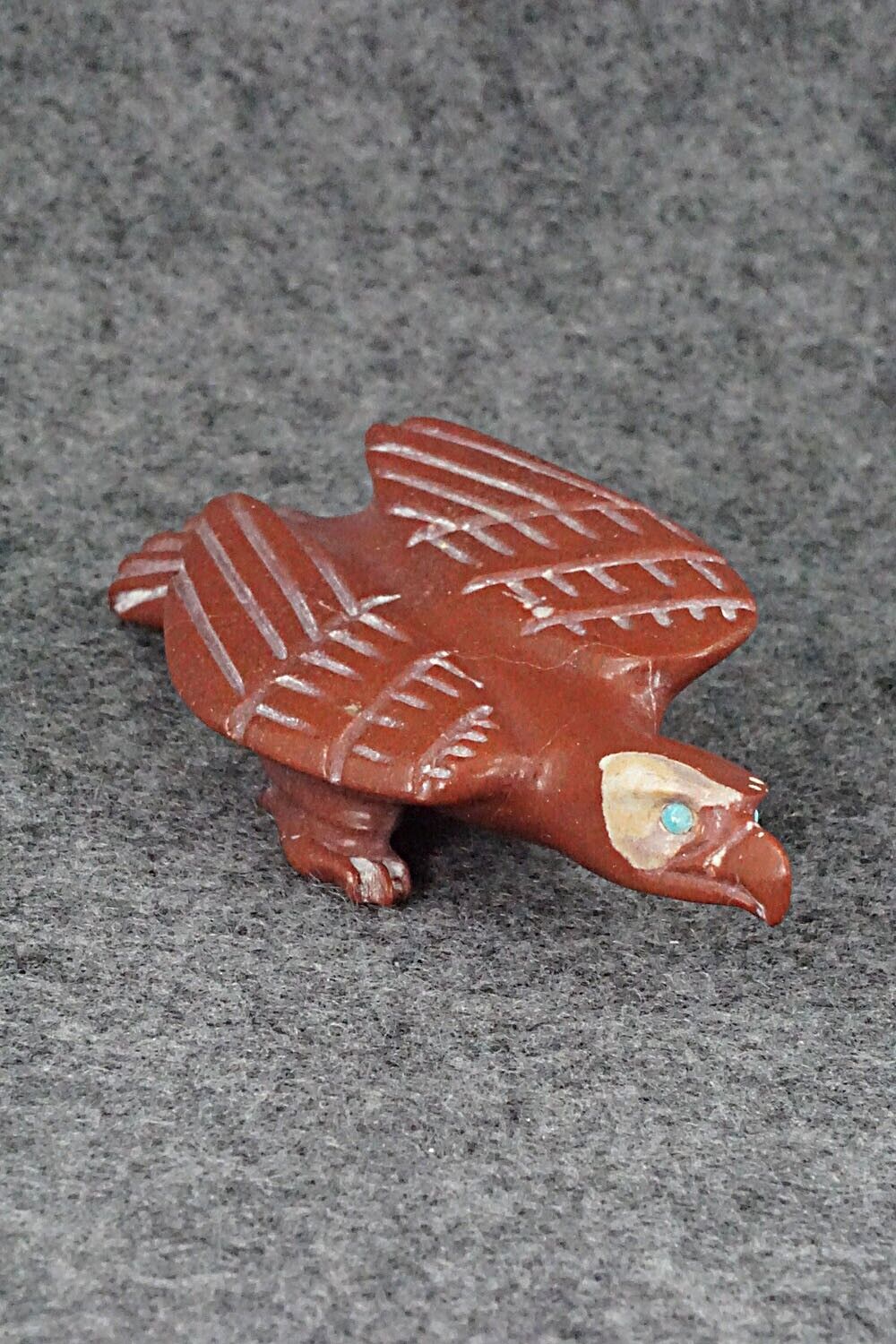 Eagle Zuni Fetish Carving - Albert Eustace