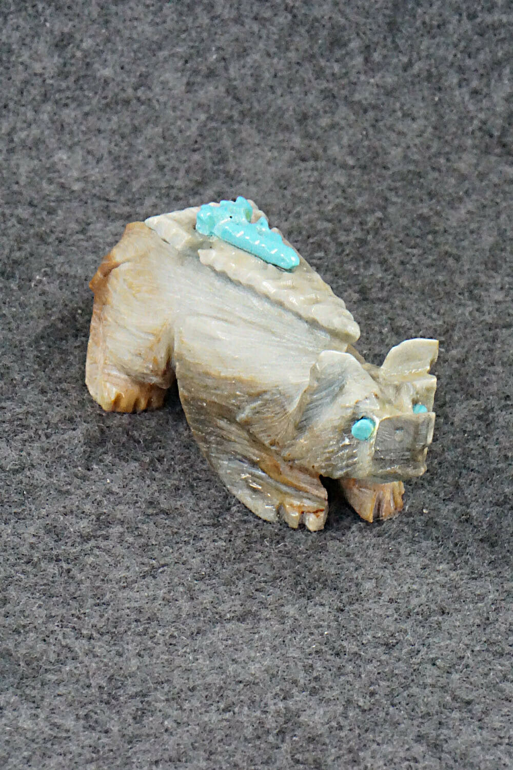 Wolf Zuni Fetish Carving - Alvin Haloo