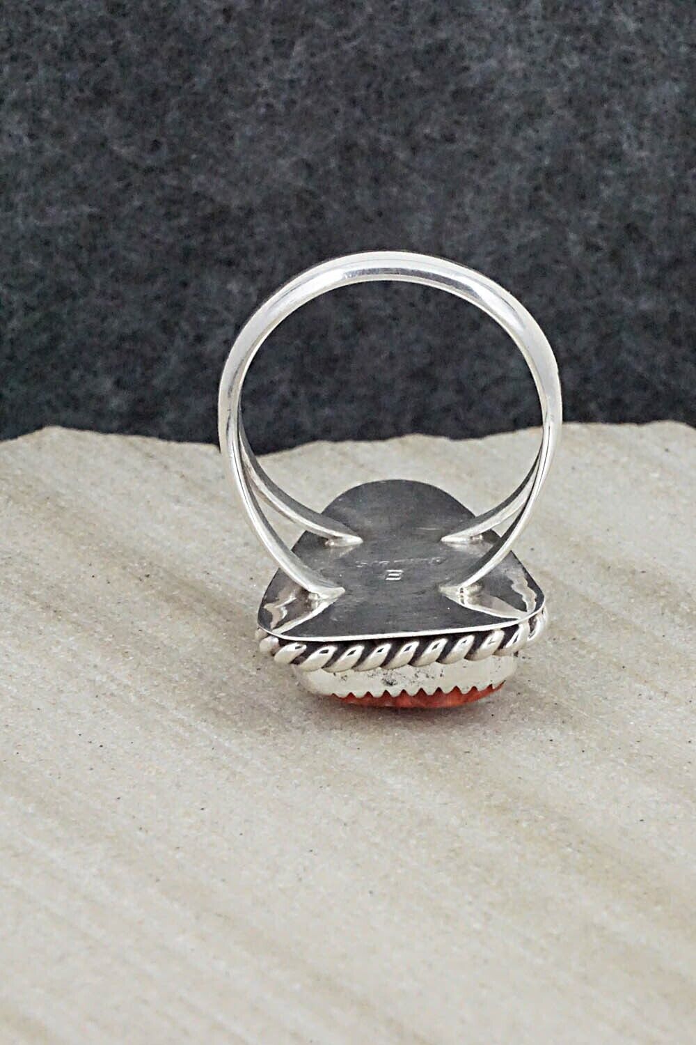 Spiny Oyster & Sterling Silver Ring - Benjamin Martinez - Size 7.25