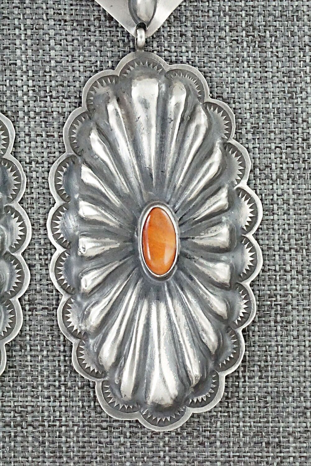 Spiny Oyster and Sterling Silver Earrings - Rita Lee