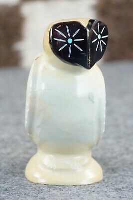 Owl Zuni Fetish Carving - Enrike Leekya