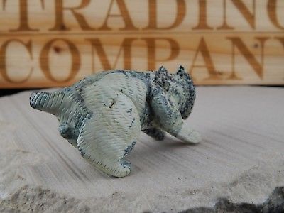 Bobcat Zuni Fetish Carving - Lance Cheama - High Lonesome Trading