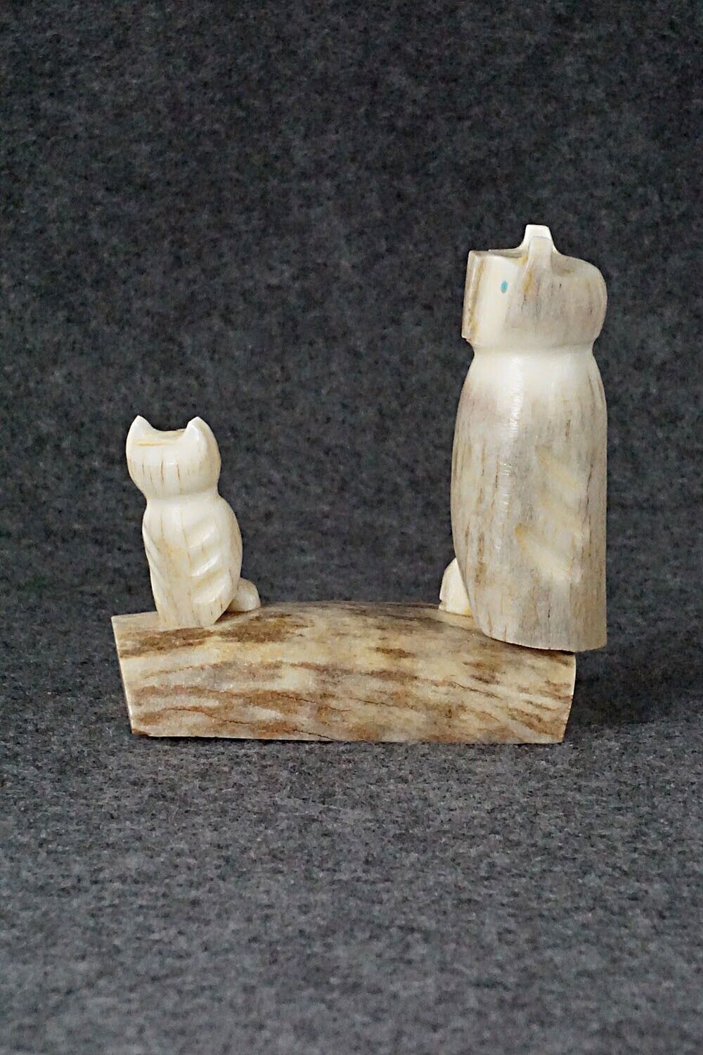 Owl Zuni Fetish Carving - Brandon Phillips