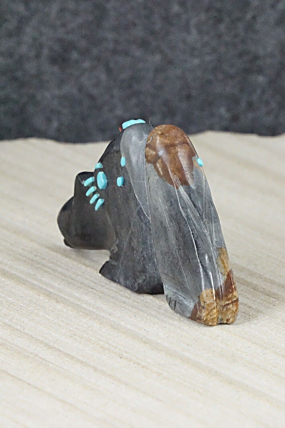 Bear Zuni Fetish Carving - Danette Laate