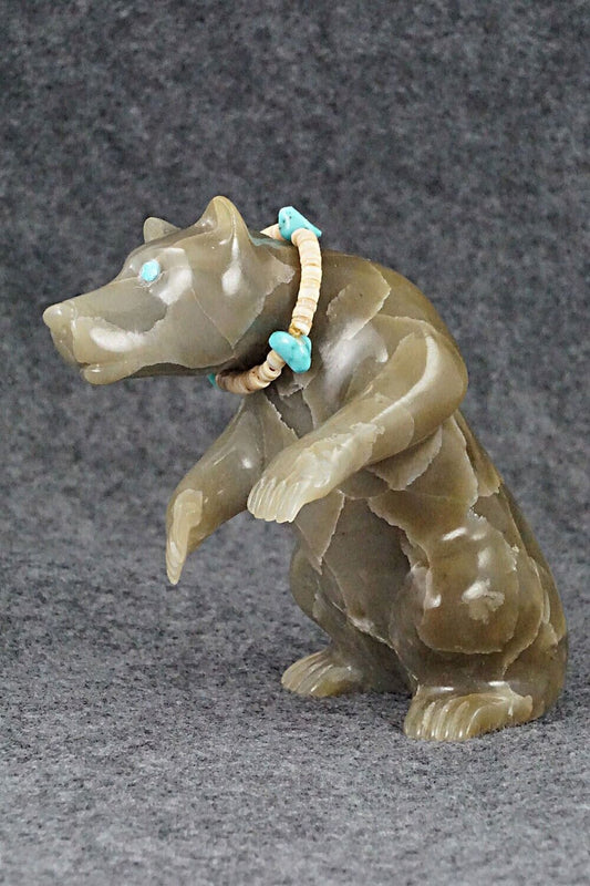 Bear Zuni Fetish Carving - Albert Eustace