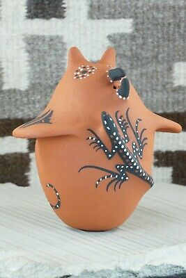 Zuni Pottery - Lorenda Cellicion