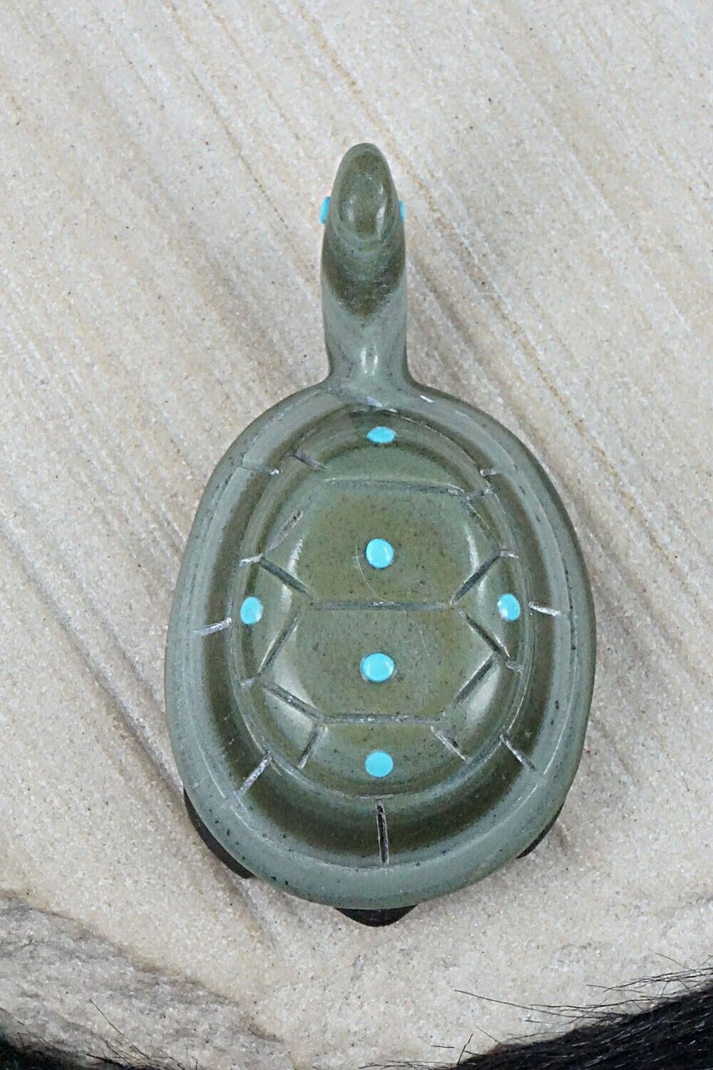 Turtle Zuni Fetish Carving - Ronnie Lunasee