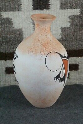 Zuni Pottery - Lorenda Cellicion