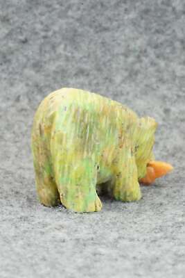 Bear Zuni Fetish Carving - Andres Quandelacy