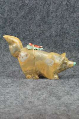 Wolf Zuni Fetish Carving - Enrike Leekya