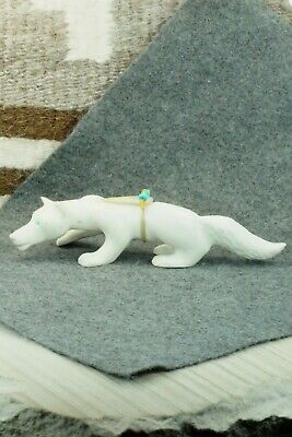 Wolf Zuni Fetish Carving - Albert Eustace