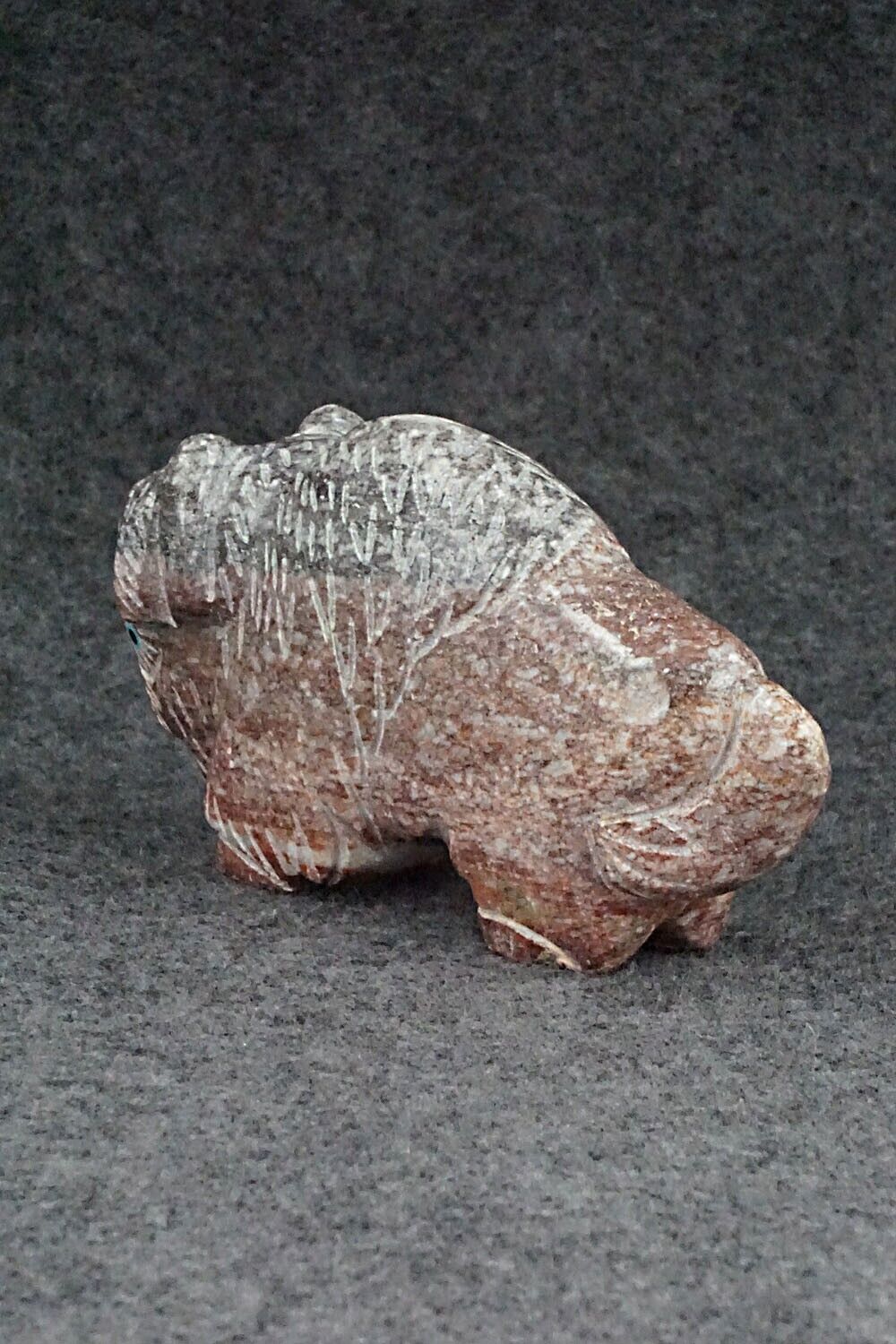 Buffalo Zuni Fetish Carving - Chris Nastacio