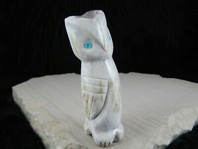 Owl Zuni Fetish Carving - Robert Weahkee - High Lonesome Trading