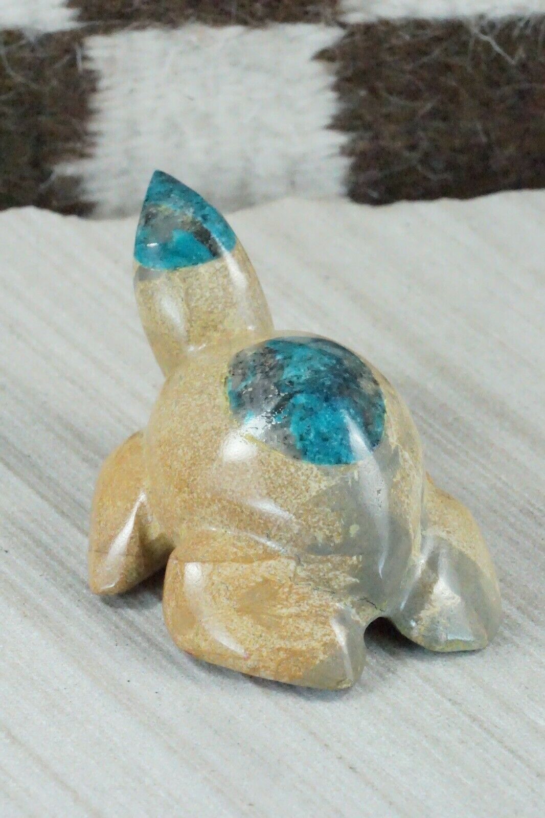 Turtle Zuni Fetish Carving - Enrike Leekya