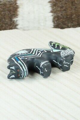 Wolf Zuni Fetish Carving - Russell Shack