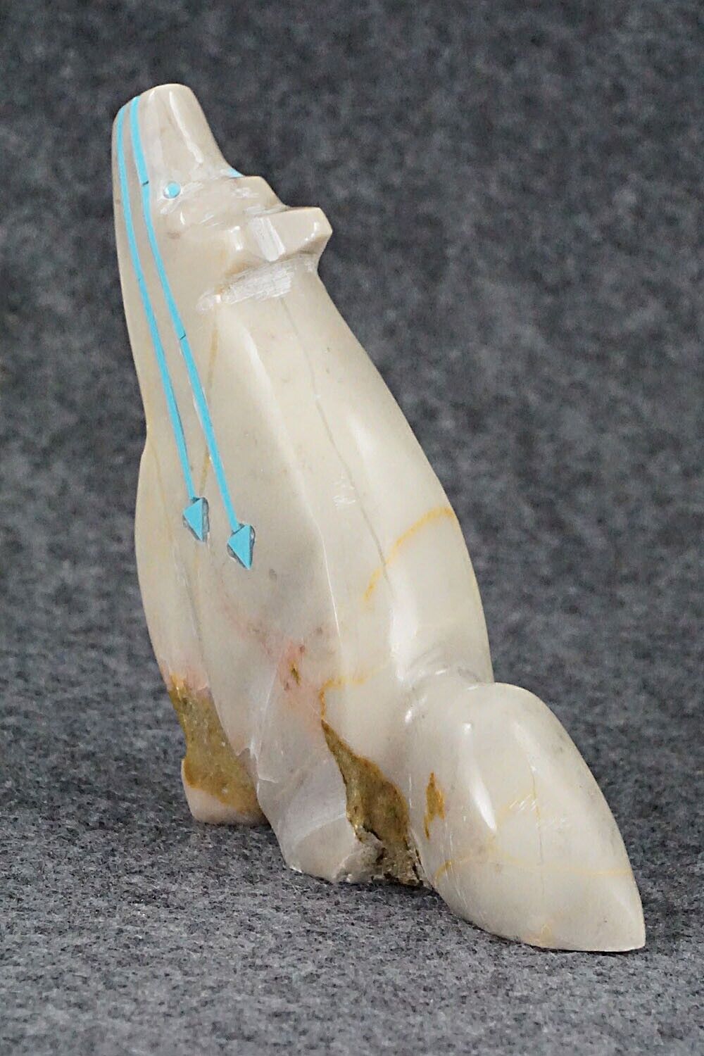 Wolf Zuni Fetish Carving - Rodney Laiwakete