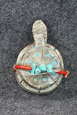 Turtle Zuni Fetish Carving - Stafford Chimoni