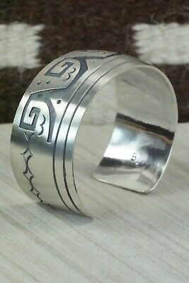 Sterling Silver Bracelet - Mae Bia