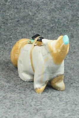 Wolf Zuni Fetish Carving - Enrike Leekya