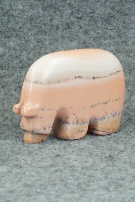 Bear Zuni Fetish Carving - Reynold Lunasee