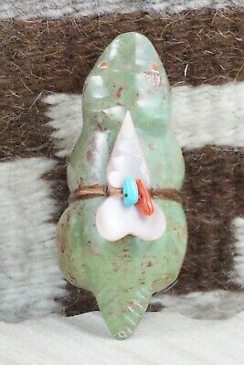 Badger Zuni Fetish Carving - Daphne Quam