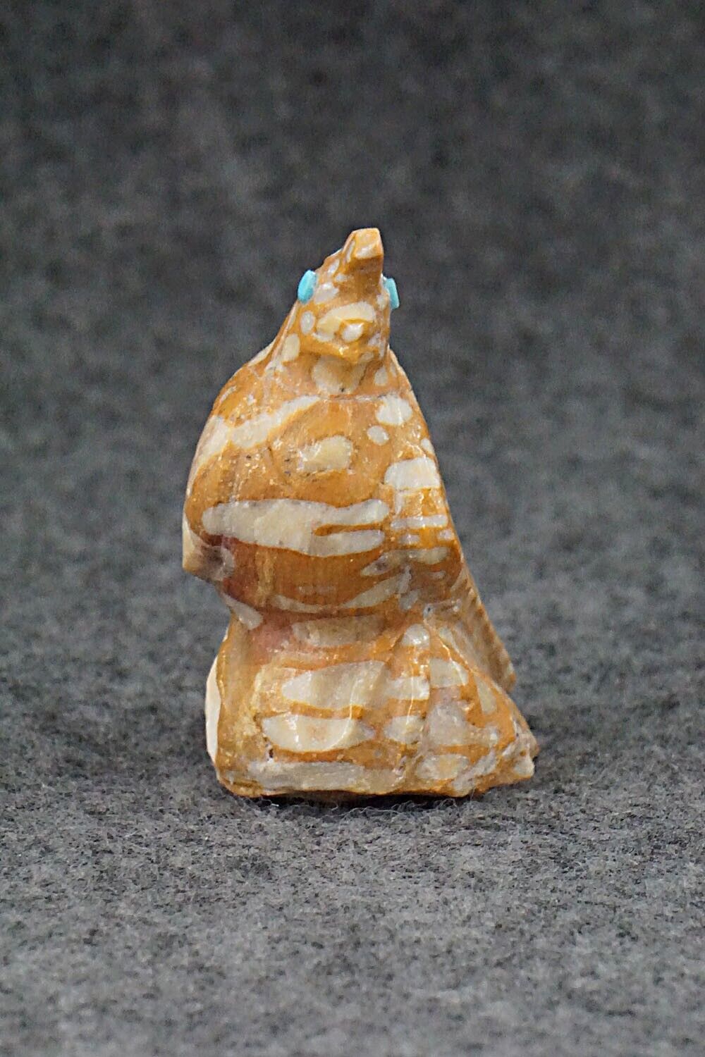 Quail Zuni Fetish Carving - Derrick Kaamasee