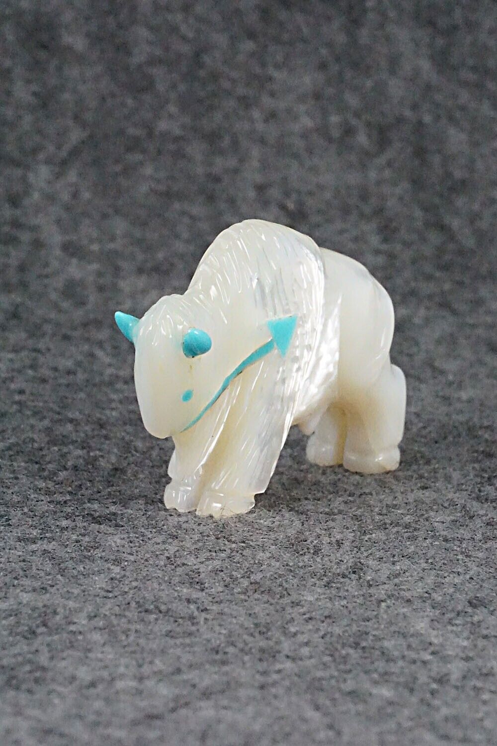 Buffalo Zuni Fetish Carving - Andres Quandelacy