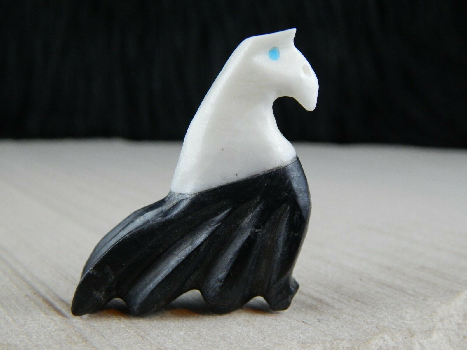 Eagle Zuni Fetish Carving - Kelly Lementino - High Lonesome Trading