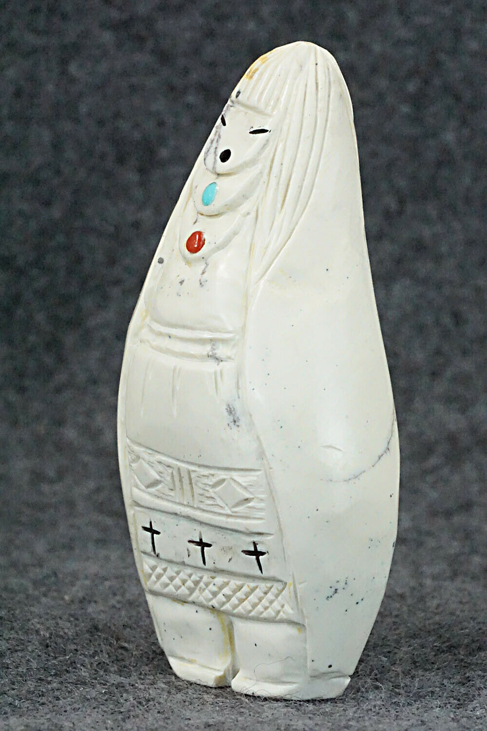 Corn Maiden Zuni Fetish Carving - Sandra Quandelacy