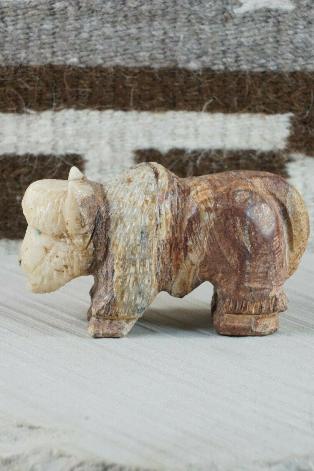 Buffalo Zuni Fetish Carving - Jon Quam - High Lonesome Trading