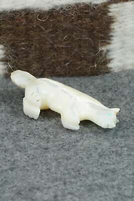 Wolf Zuni Fetish Carving - Andres Quandelacy