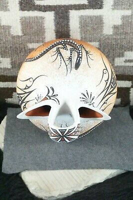 Zuni Pottery - Deldrick Cellicion