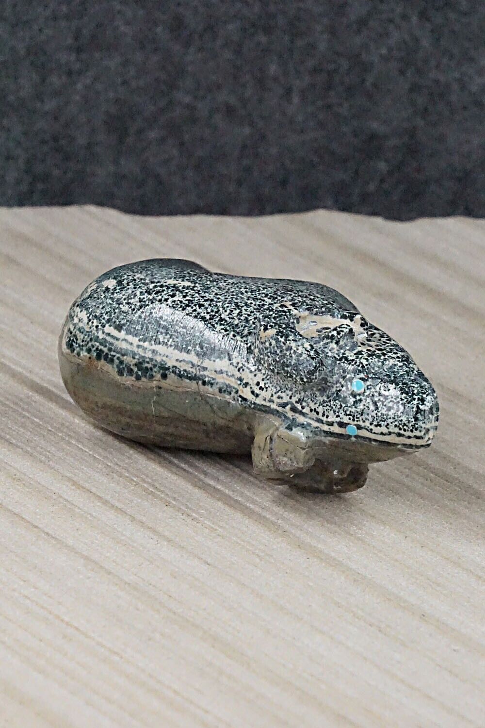 Ram Zuni Fetish Carving - Delvin Leekya