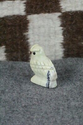 Owl Zuni Fetish Carving - Edison Bobelu