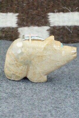 Bear Zuni Fetish Carving - Delvin Leekya