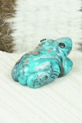 Frog Zuni Fetish Carving - Reynold Lunasee