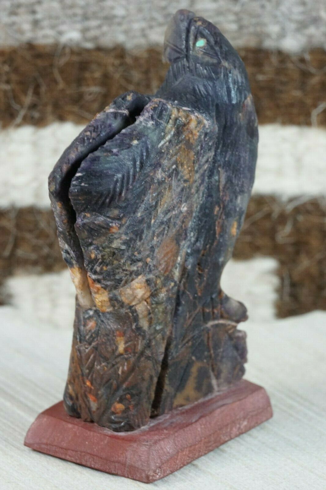 Eagle Zuni Fetish Carving - Jon Quam - High Lonesome Trading