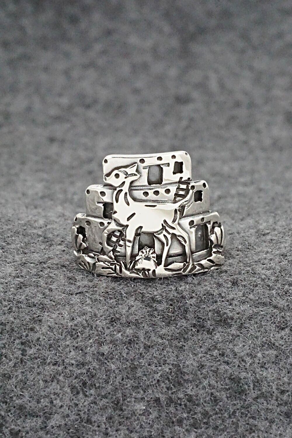 Sterling Silver Ring - Robin Wood - Size 8.25