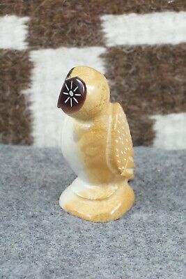 Owl Zuni Fetish Carving - Enrike Leekya