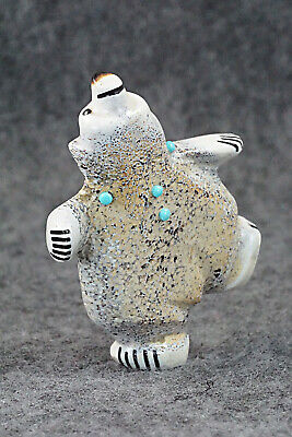 Bear Zuni Fetish Carving - Claudia Peina
