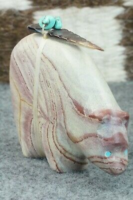 Bear Zuni Fetish Carving - Daphne Quam