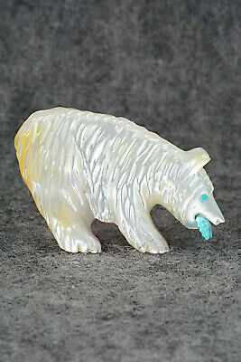 Bear Zuni Fetish Carving - Andres Quandelacy