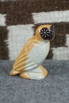 Owl Zuni Fetish Carving - Enrike Leekya