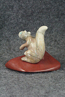 Squirrel Zuni Fetish Carving - Albert Eustace
