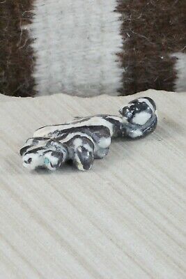 Badger Zuni Fetish Carving - Ariane Quam