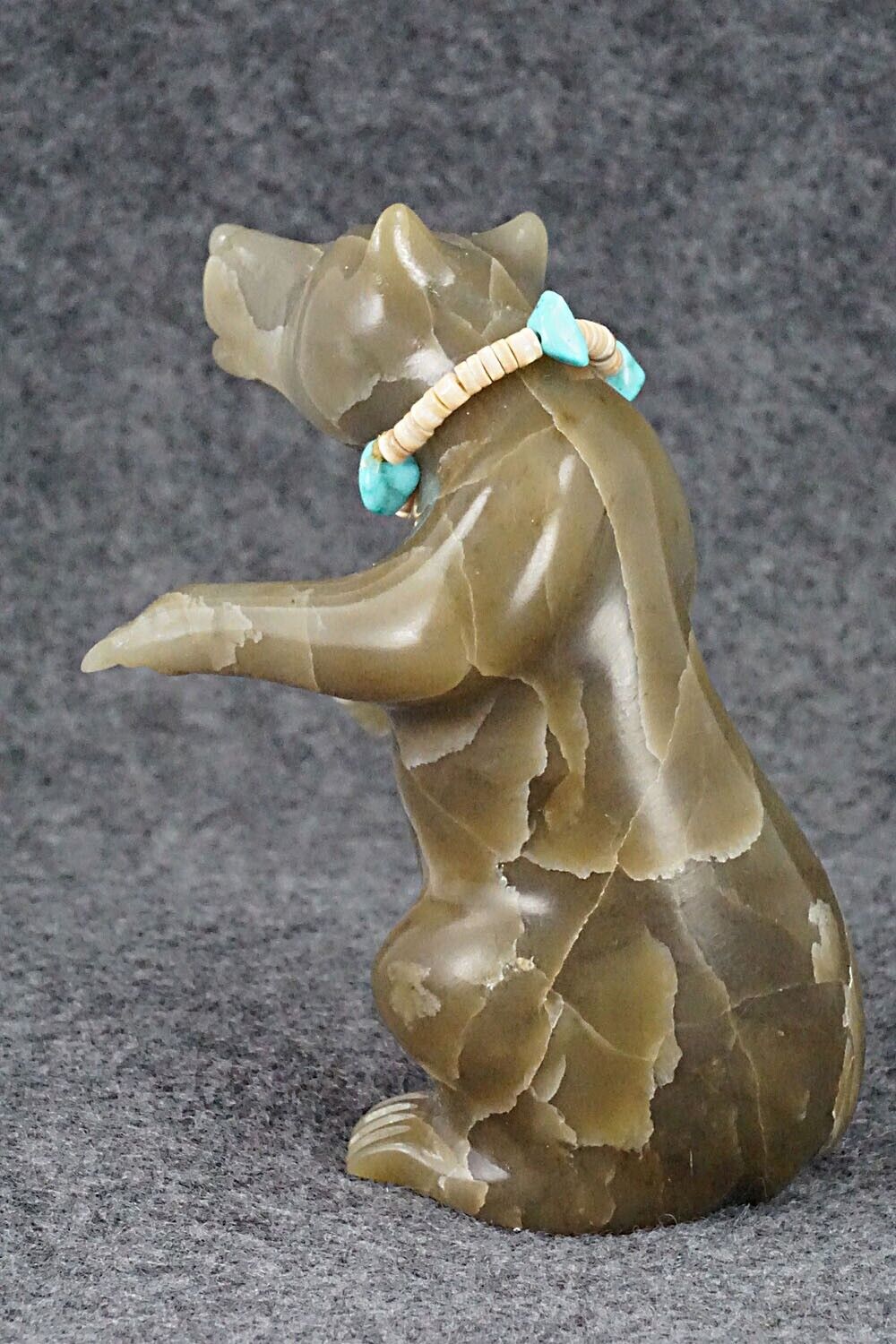 Bear Zuni Fetish Carving - Albert Eustace