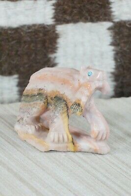 Bear Zuni Fetish Carving - Derrick Kaamasee