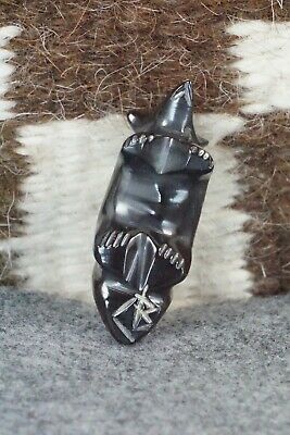 Skunk Zuni Fetish Carving - Calvert Bowannie