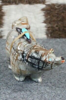 Wolf Zuni Fetish Carving - Freddie Leekya